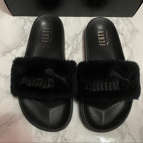 black fenty puma slides